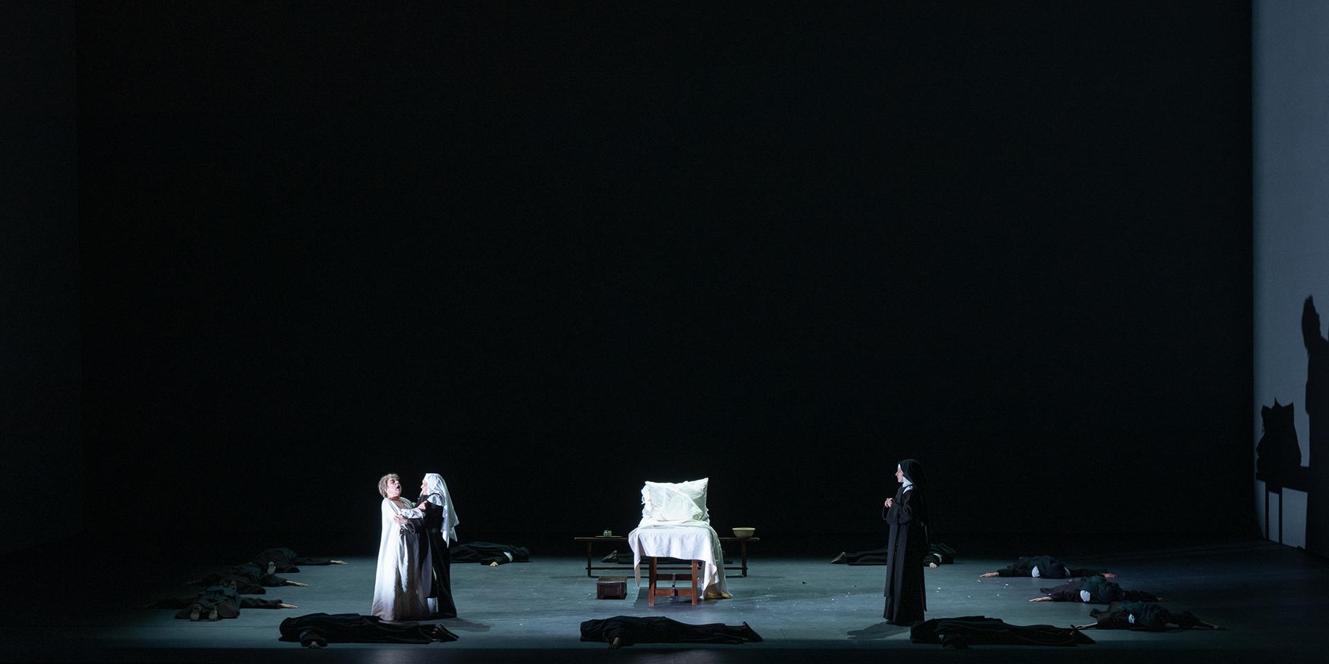 Dialoghi delle carmelitane - Foto Gaido, Ratti